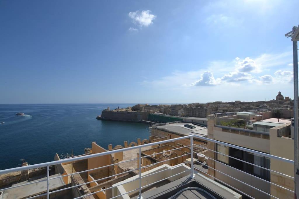 Vallettadreamsuites Groud Floor Shared Sea View Rooof Terrace Kültér fotó